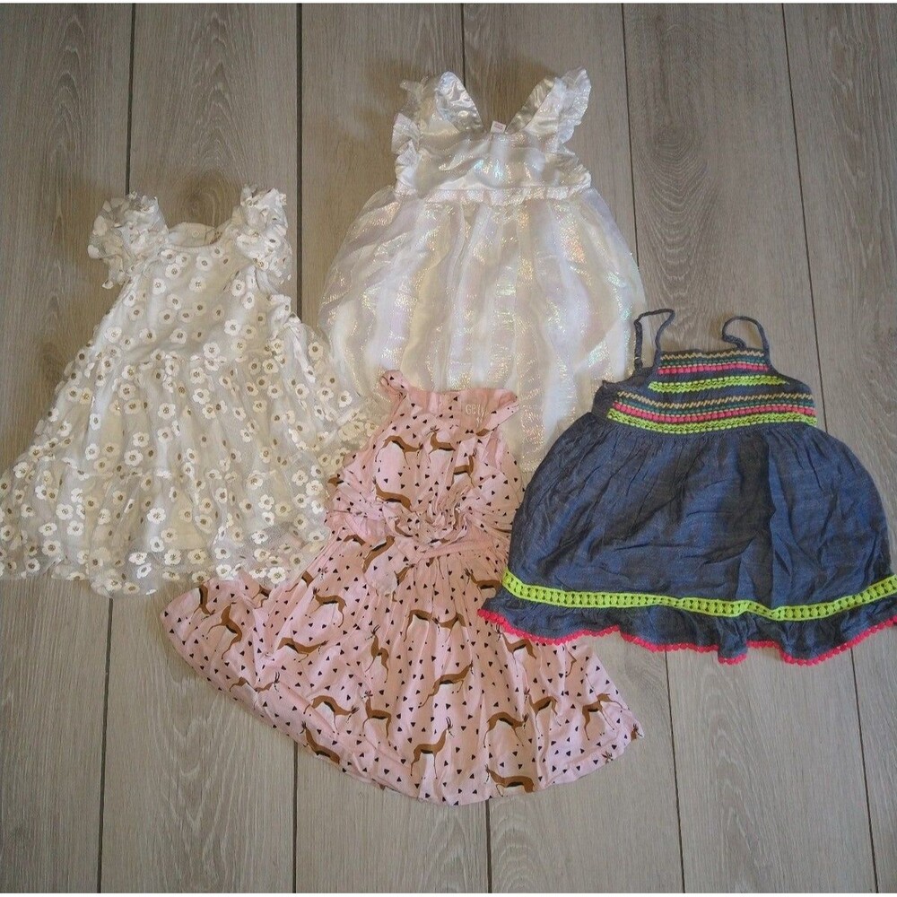 Girl Dress Bundle(4) - 18mo(1) - 2T(3) - Cat & Jack & Osh Kosh